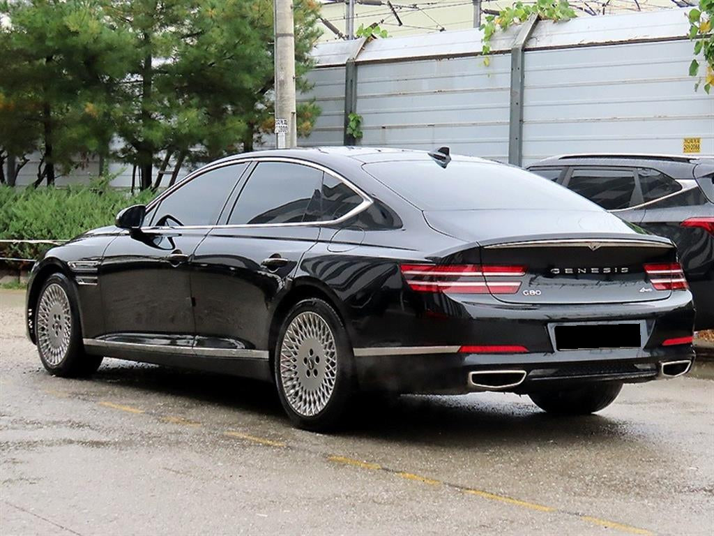 Genesis G80 — photo 03
