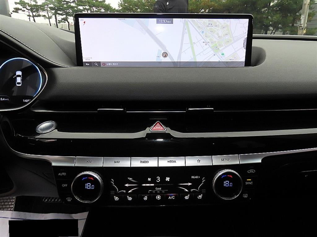 Genesis G80 — photo 14