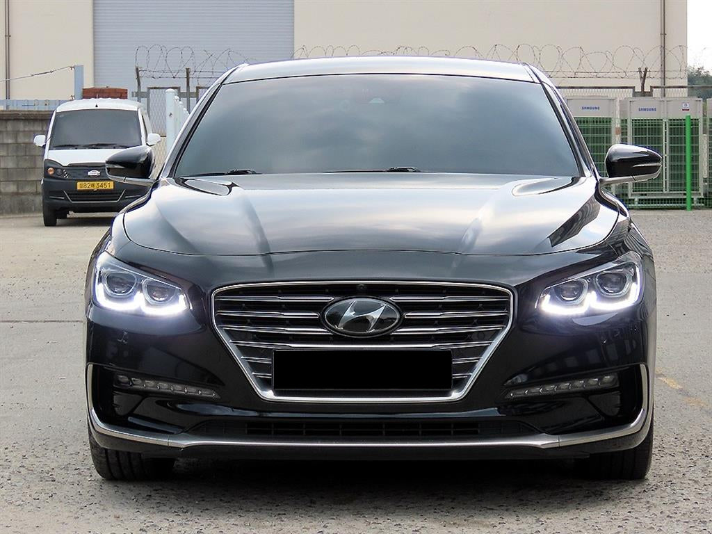 Hyundai Grandeur — photo 01