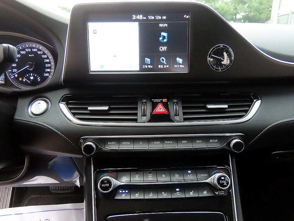 Hyundai Grandeur — photo 13