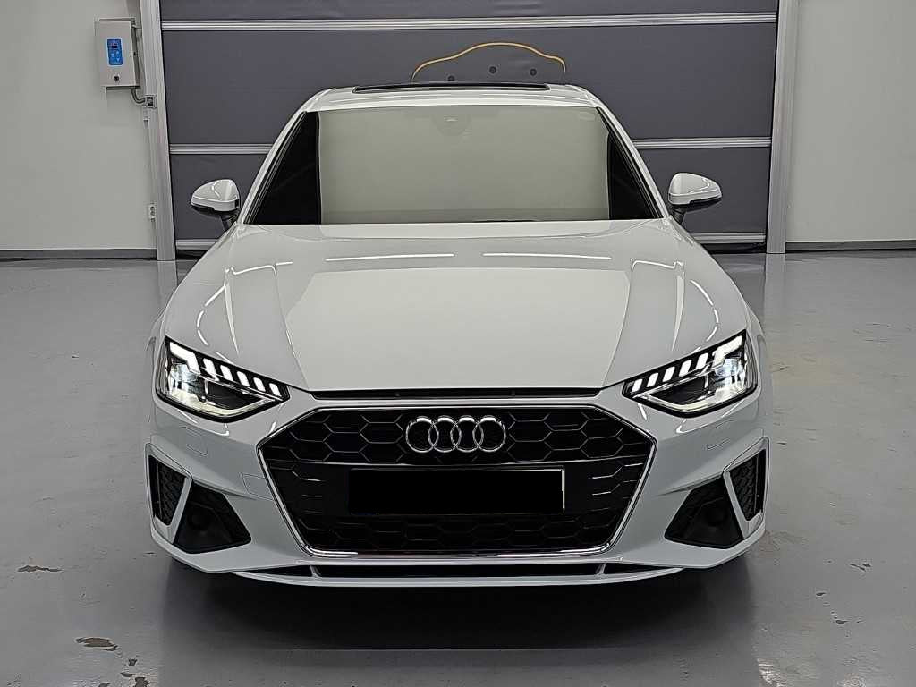 Audi A4 — photo 02