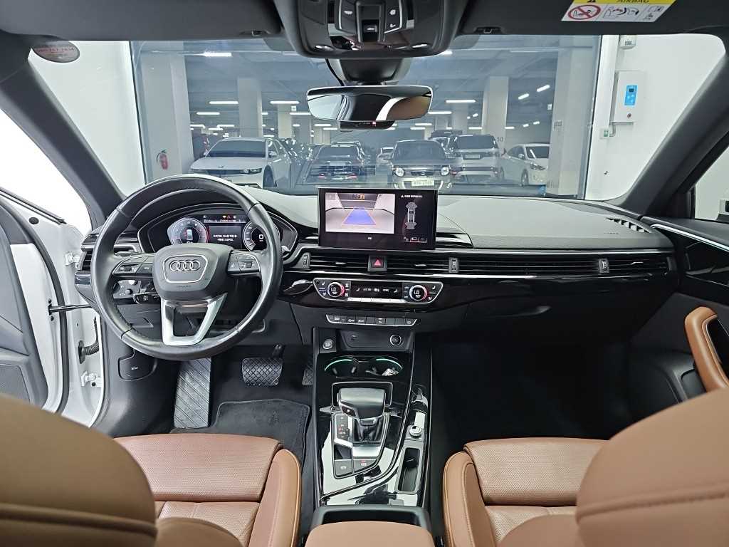 Audi A4 — photo 07