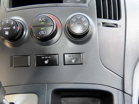Hyundai Starex — photo 13