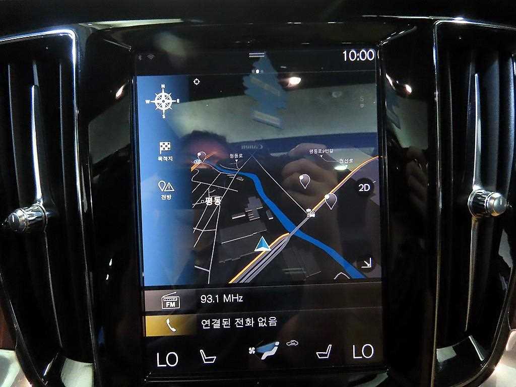 Volvo S60 — photo 14