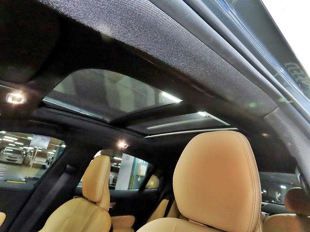Volvo S60 — photo 17