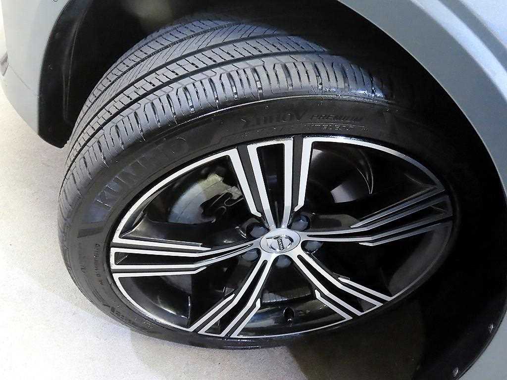 Volvo S60 — photo 20