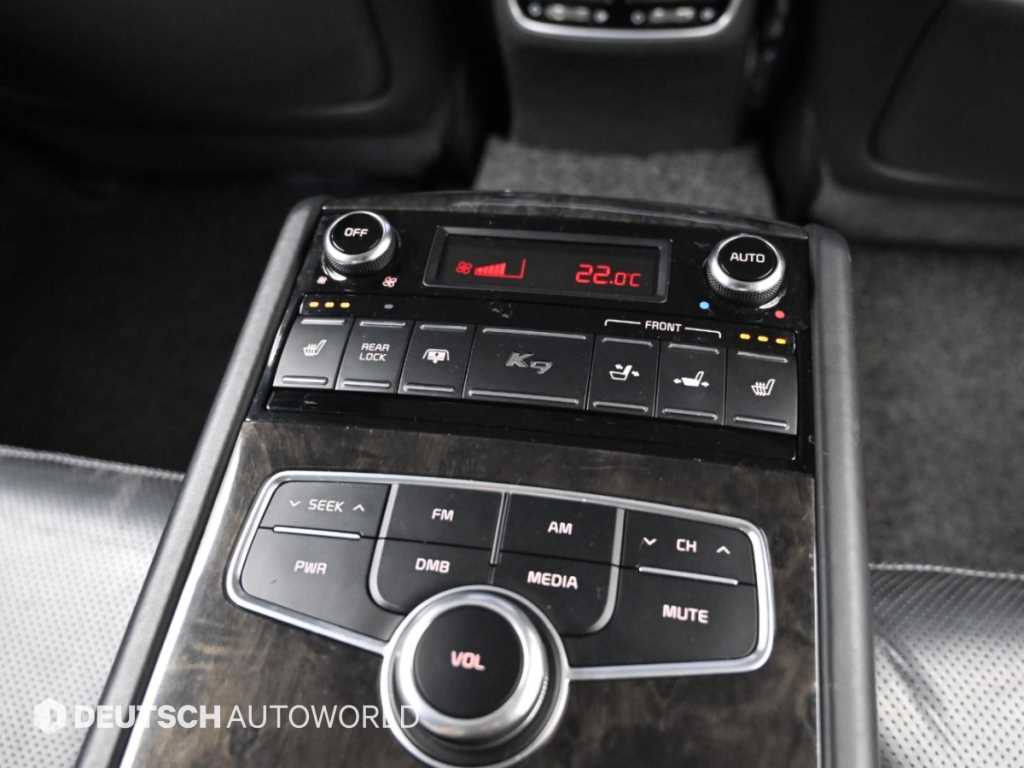Kia K9 — photo 16