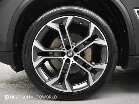 BMW X5 — photo 05