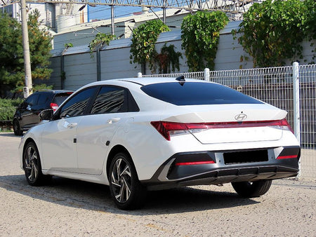 Hyundai Avante — photo 03
