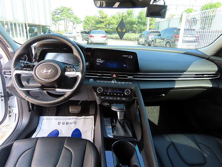Hyundai Avante — photo 07