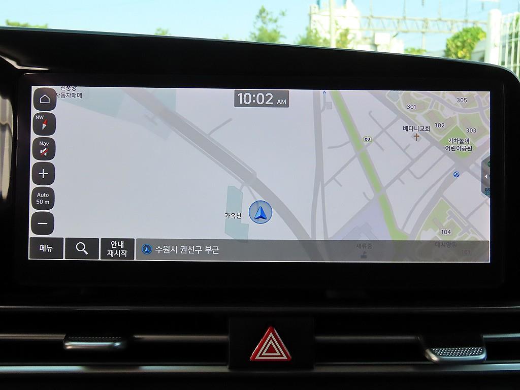 Hyundai Avante — photo 14