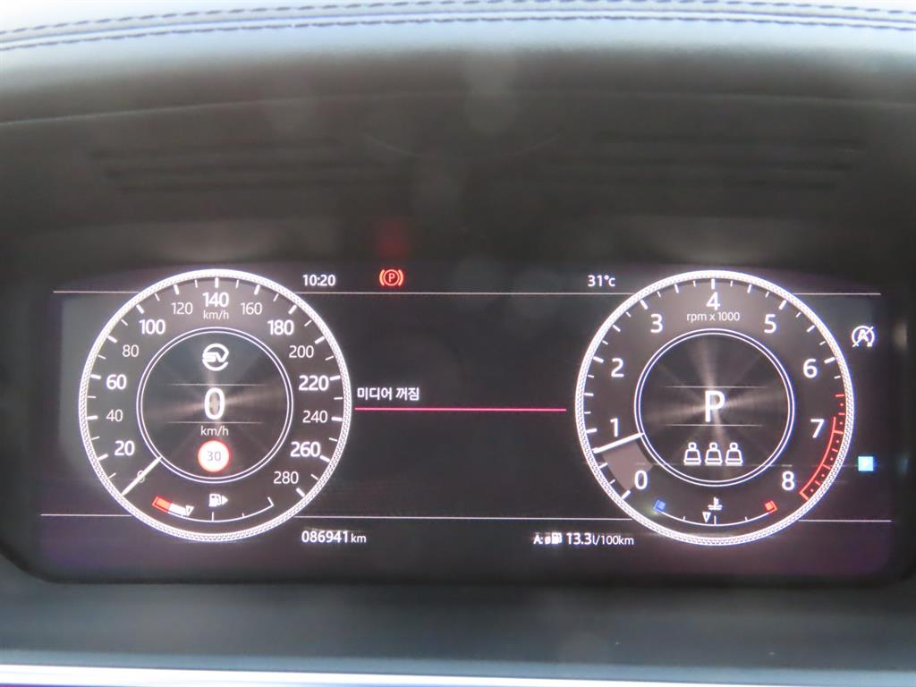 Land Rover Range Rover — photo 10