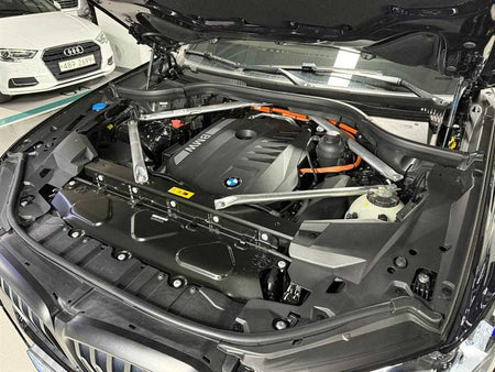 BMW X5 — photo 06