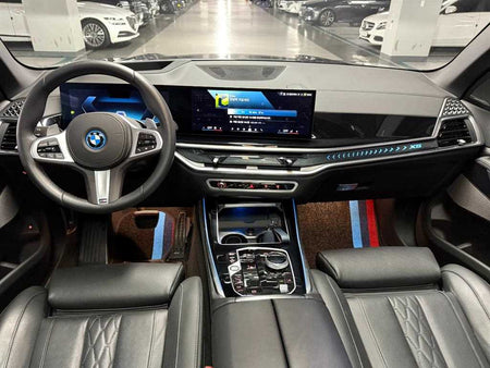 BMW X5 — photo 08