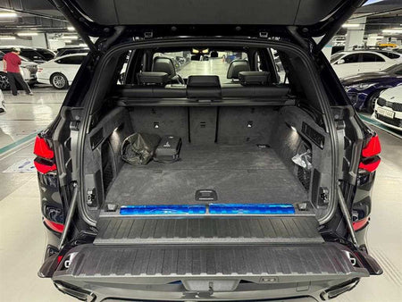 BMW X5 — photo 19