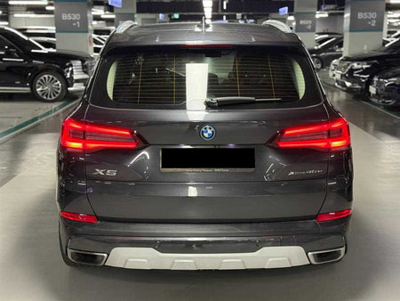 BMW X5 — photo 04