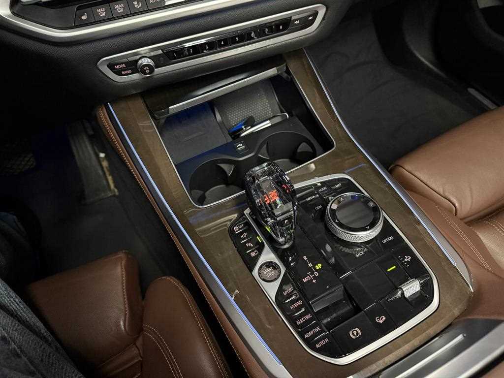 BMW X5 — photo 15