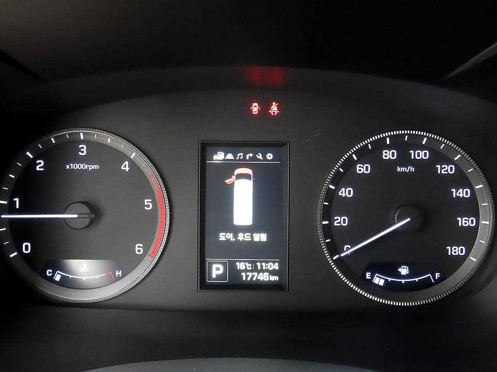 Hyundai Solati — photo 10
