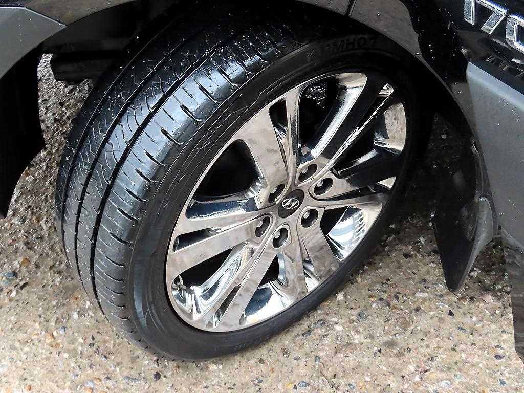 Hyundai Solati — photo 20