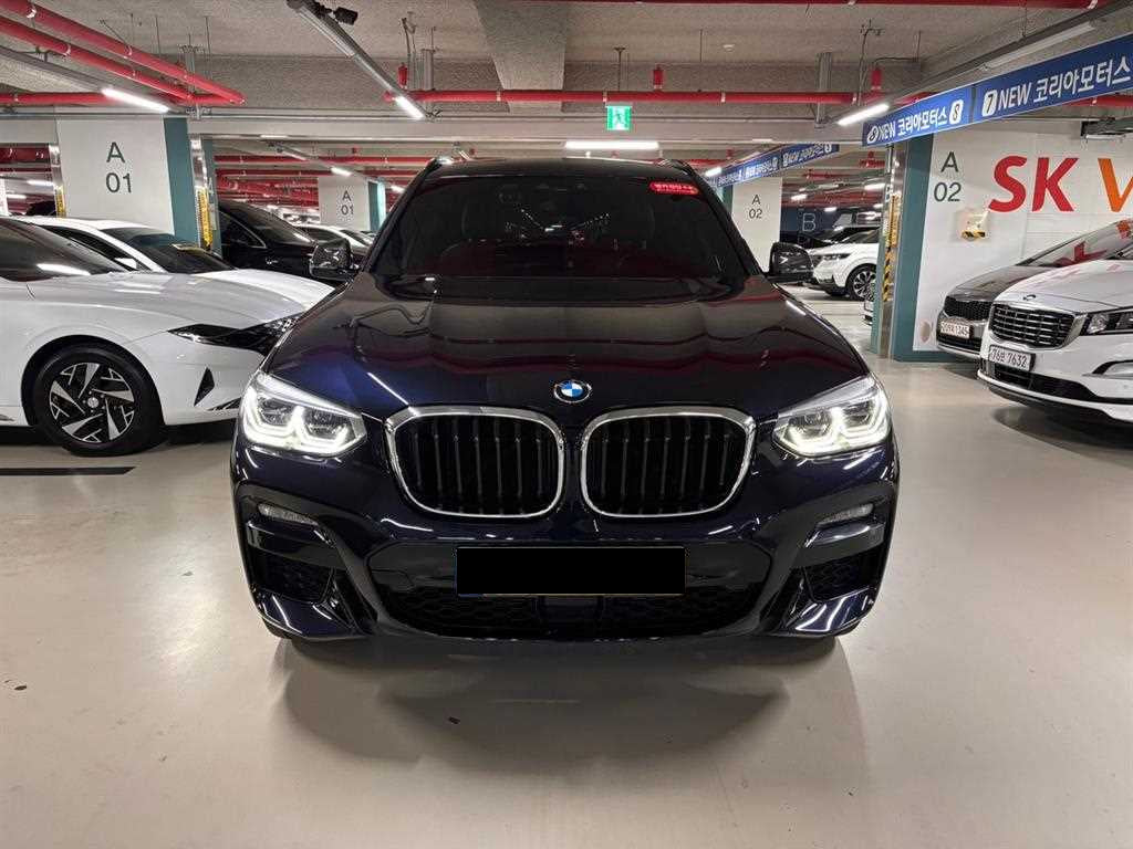 BMW X3 — photo 01
