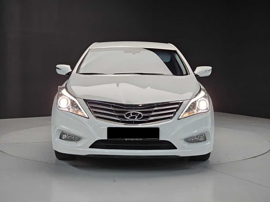 Hyundai Grandeur — photo 02