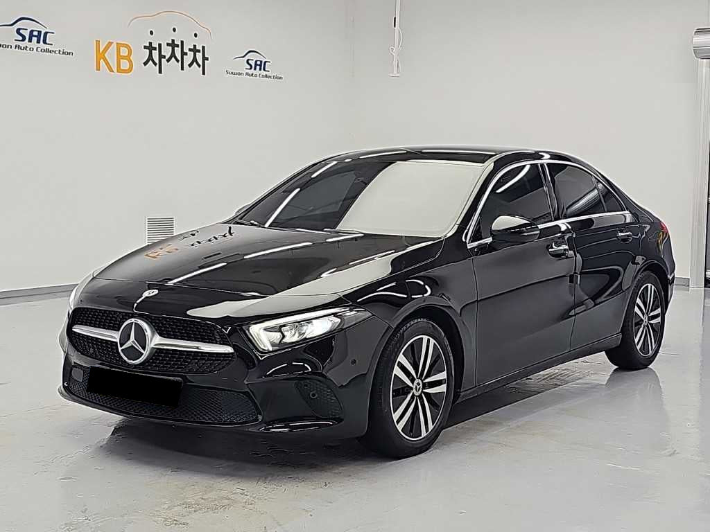 Mercedes-Benz A-Class — photo 01