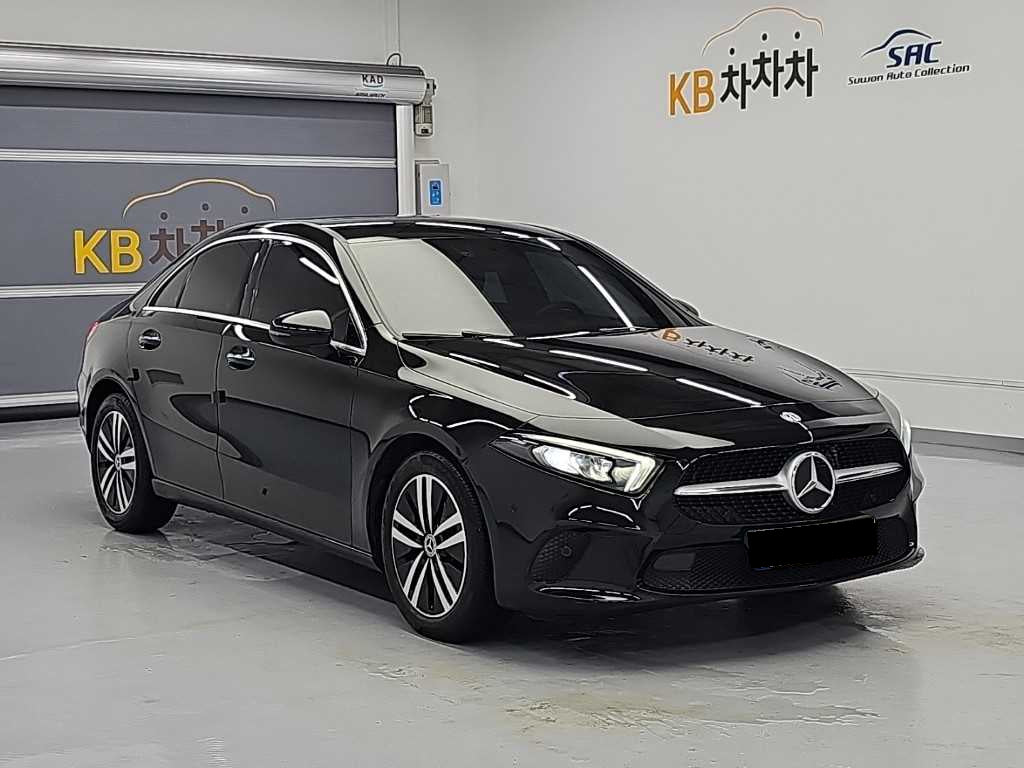 Mercedes-Benz A-Class — photo 04