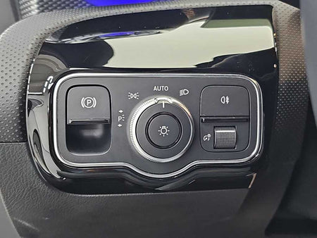 Mercedes-Benz A-Class — photo 18