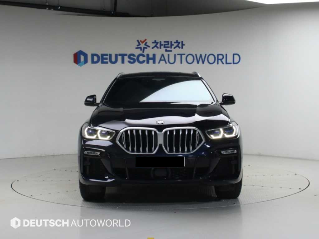 BMW X6 — photo 03