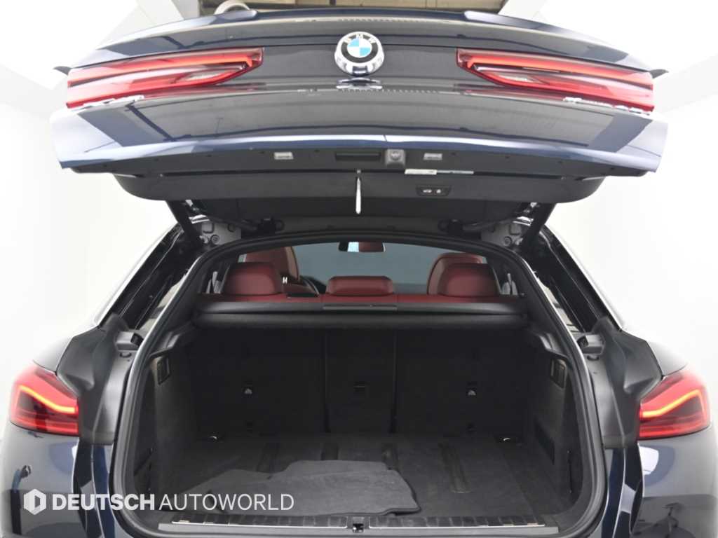 BMW X6 — photo 19