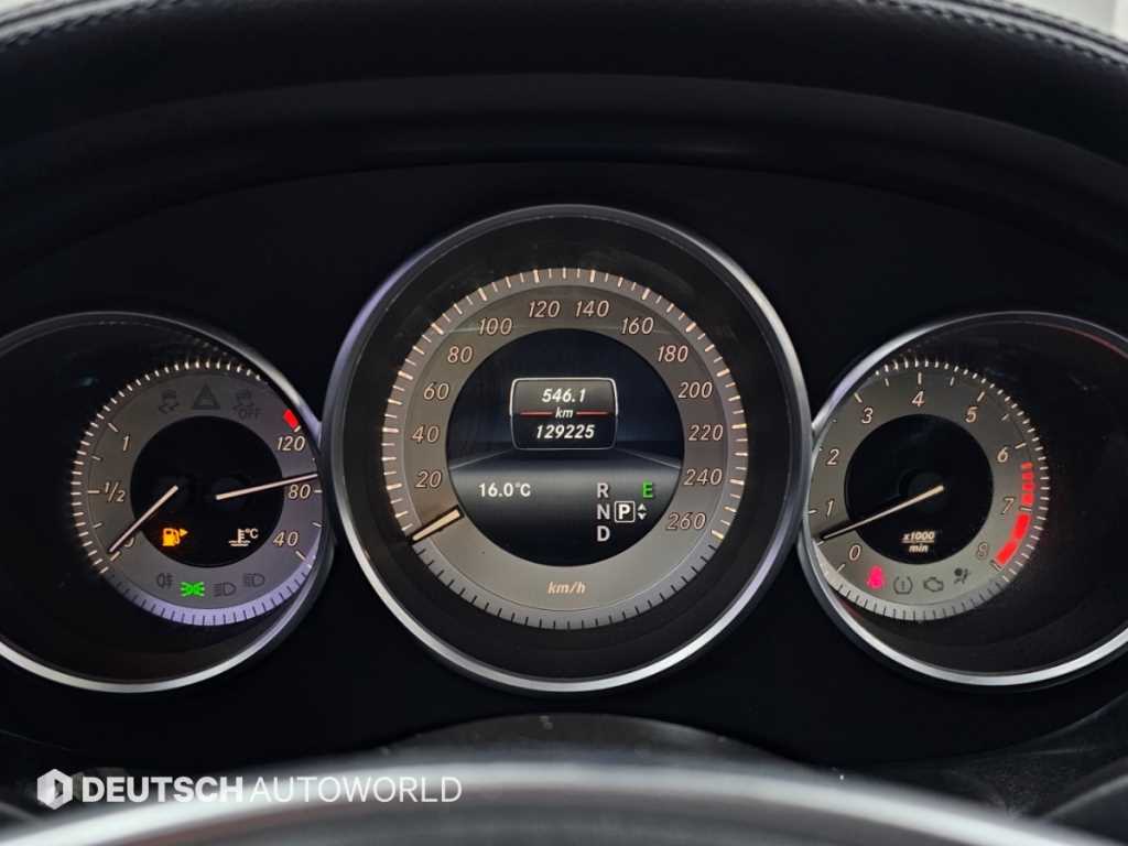 Mercedes-Benz CLS-Class — photo 08