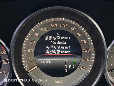 Mercedes-Benz CLS-Class — photo 17