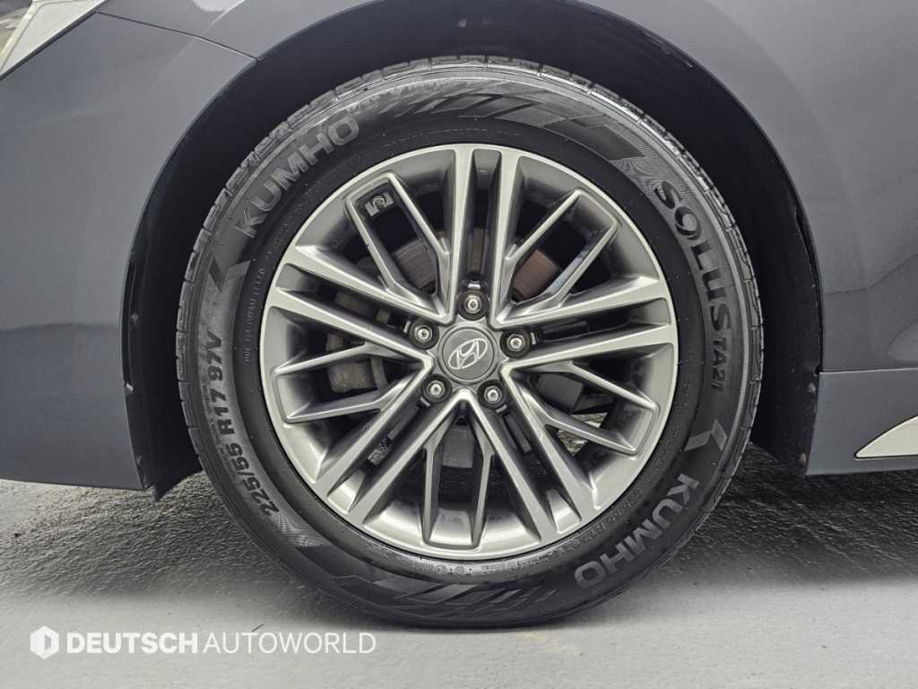 Hyundai Grandeur — photo 05