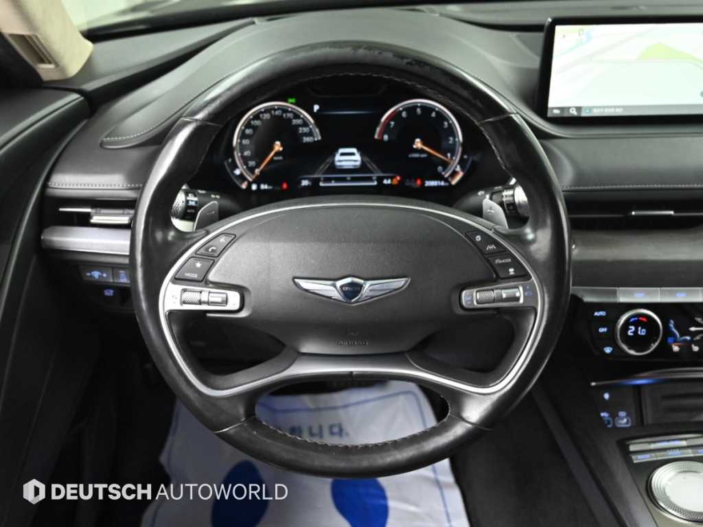 Genesis G80 — photo 13