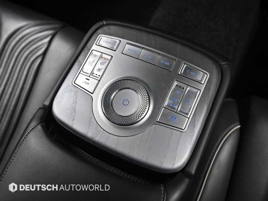 Genesis G80 — photo 16