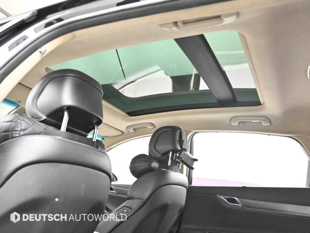 Genesis G80 — photo 18