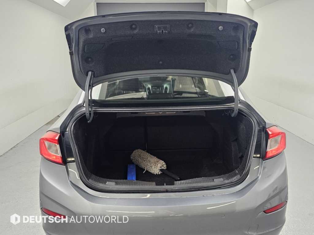 CHEVROLET Cruze — photo 19