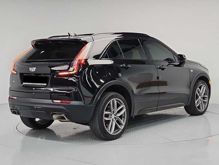 Cadillac XT4 — photo 04