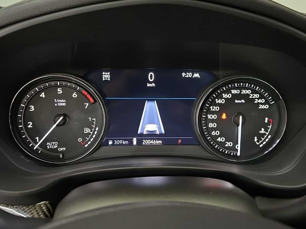 Cadillac XT4 — photo 06