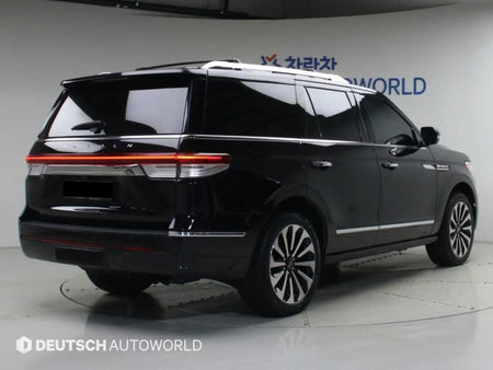 Lincoln Navigator — photo 02
