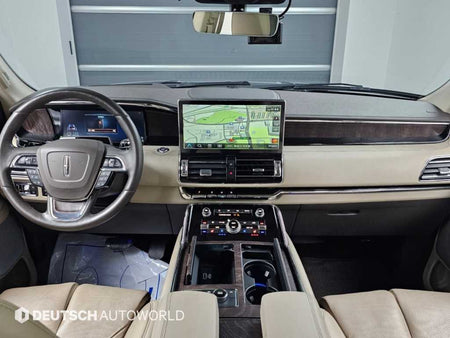 Lincoln Navigator — photo 07