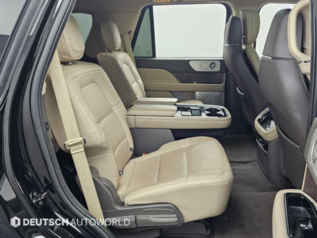Lincoln Navigator — photo 12