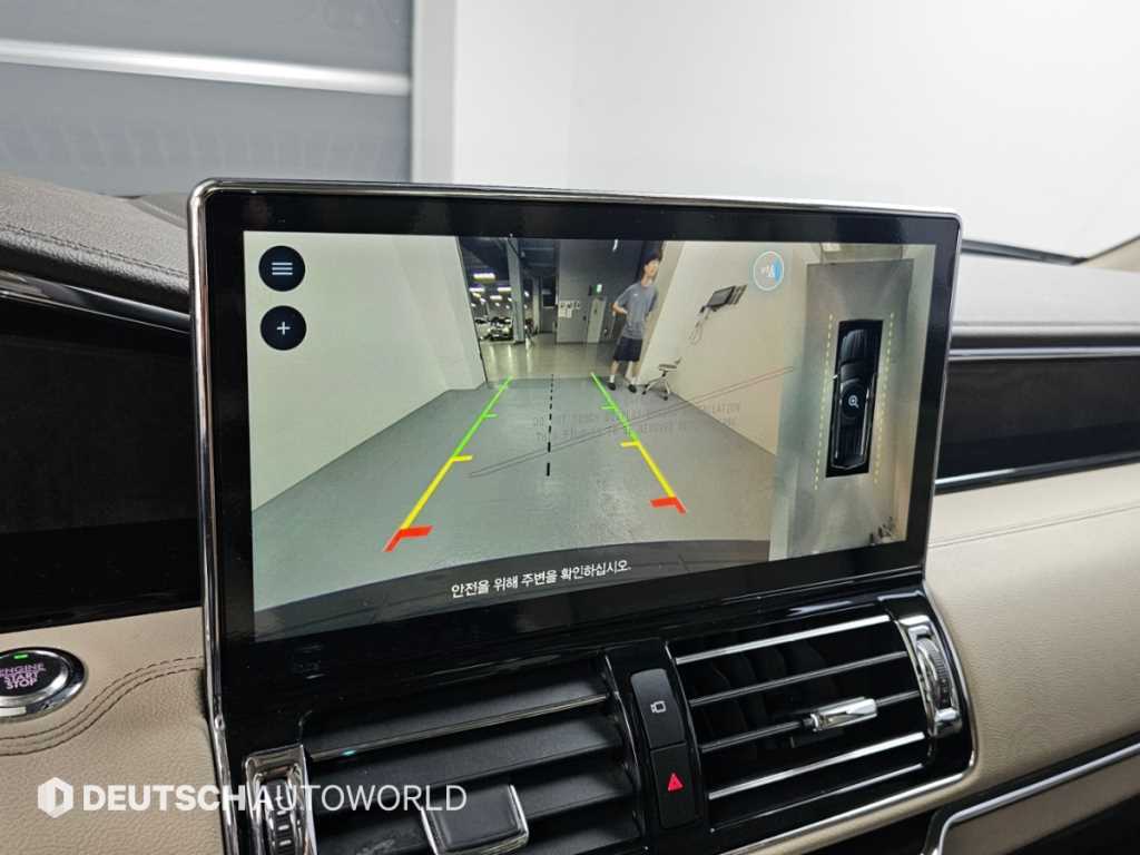 Lincoln Navigator — photo 15