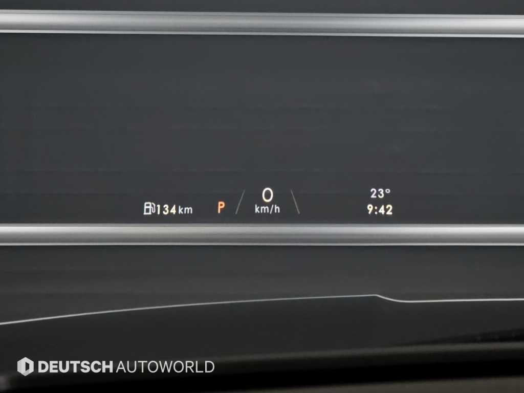 Lincoln Navigator — photo 17