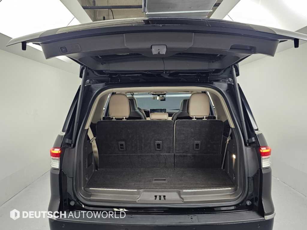 Lincoln Navigator — photo 19