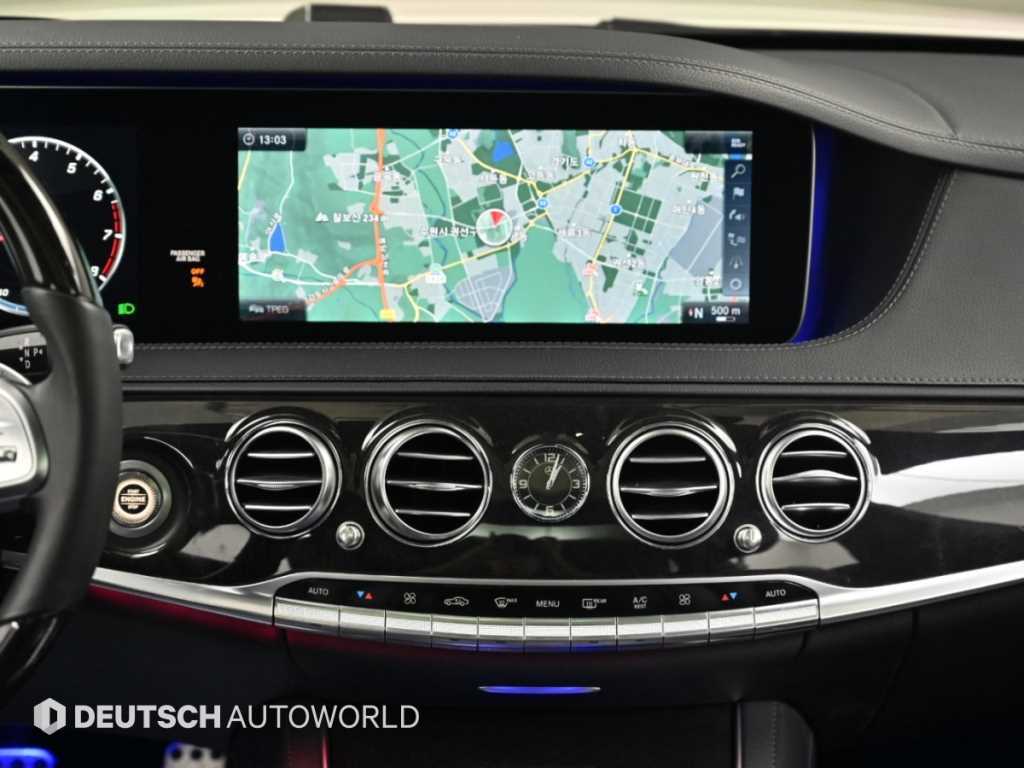 Mercedes-Benz S-Class — photo 14