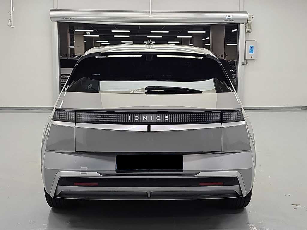 Hyundai Ioniq5 — photo 03