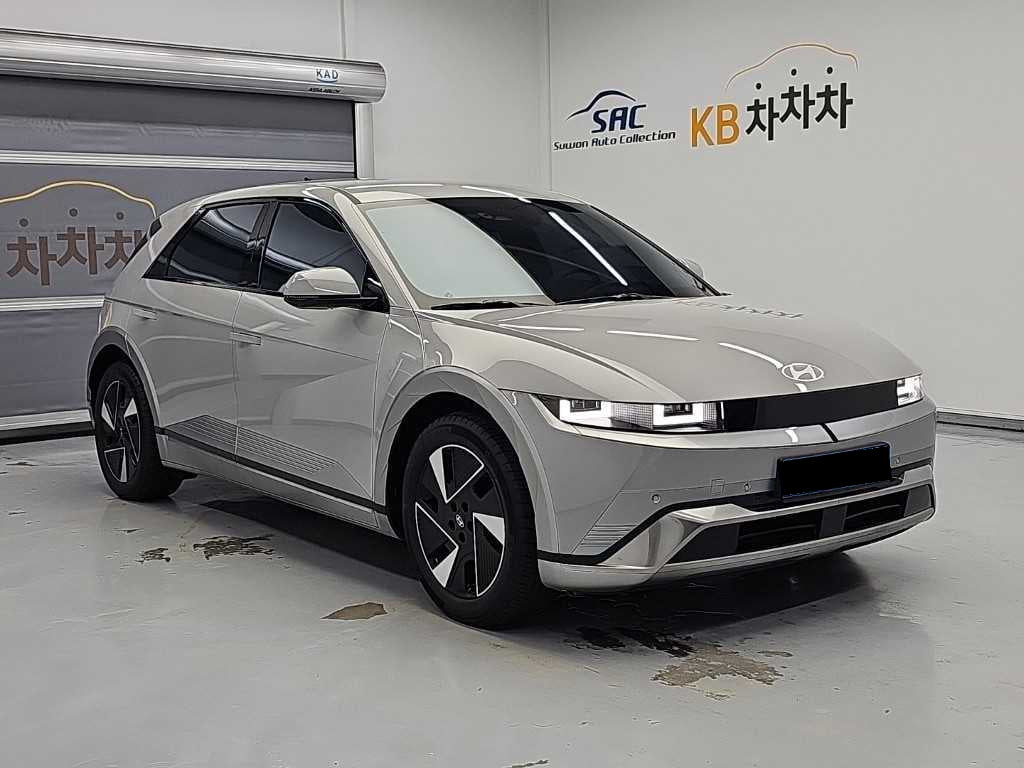 Hyundai Ioniq5 — photo 04