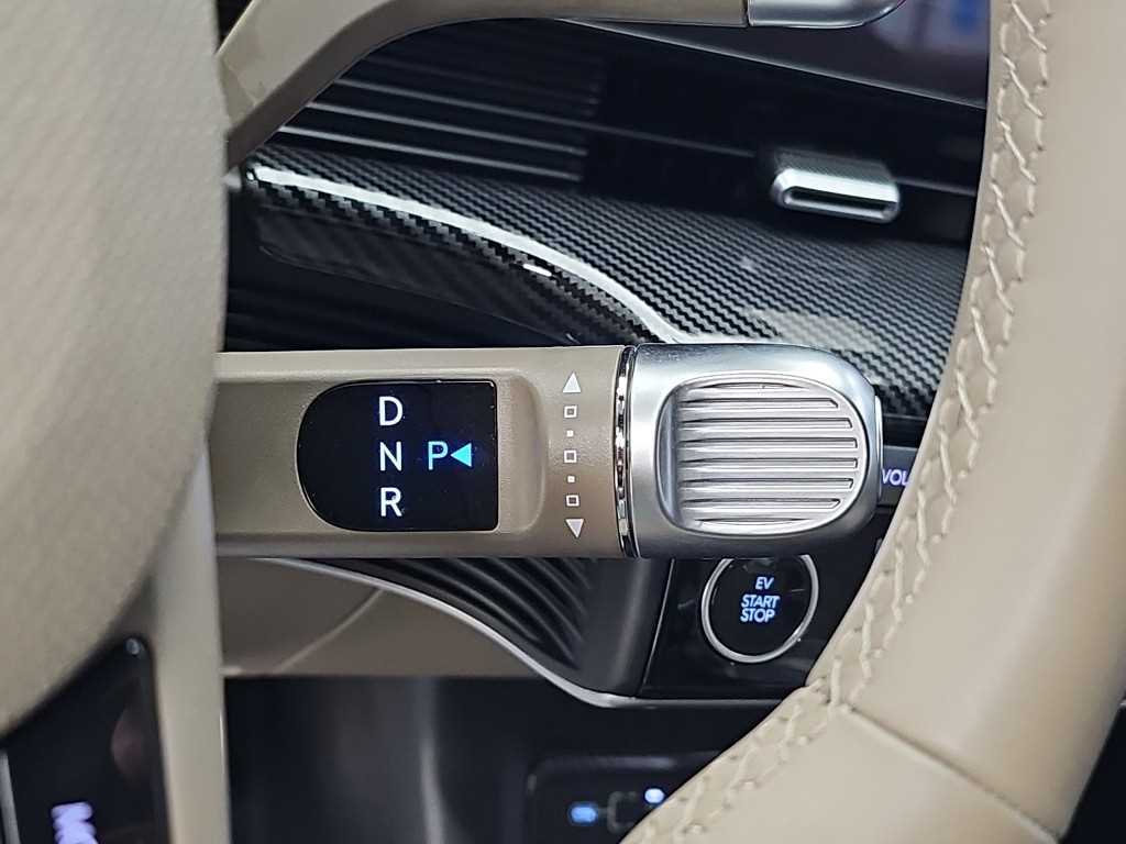 Hyundai Ioniq5 — photo 08