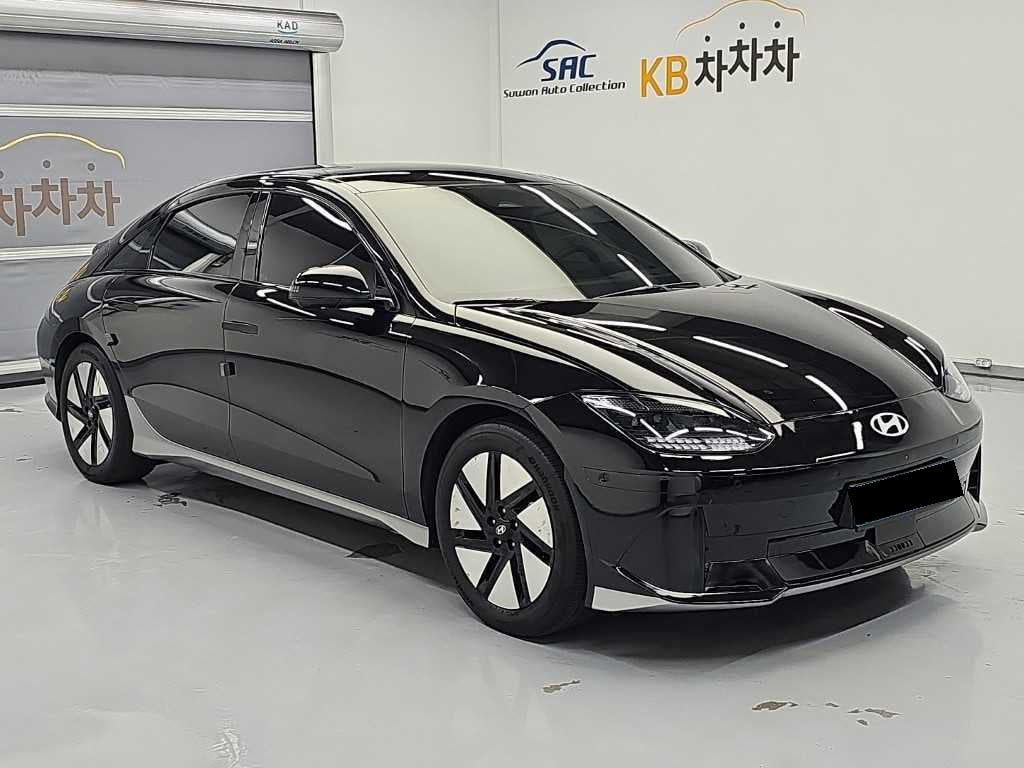 Hyundai Ioniq6 — photo 04